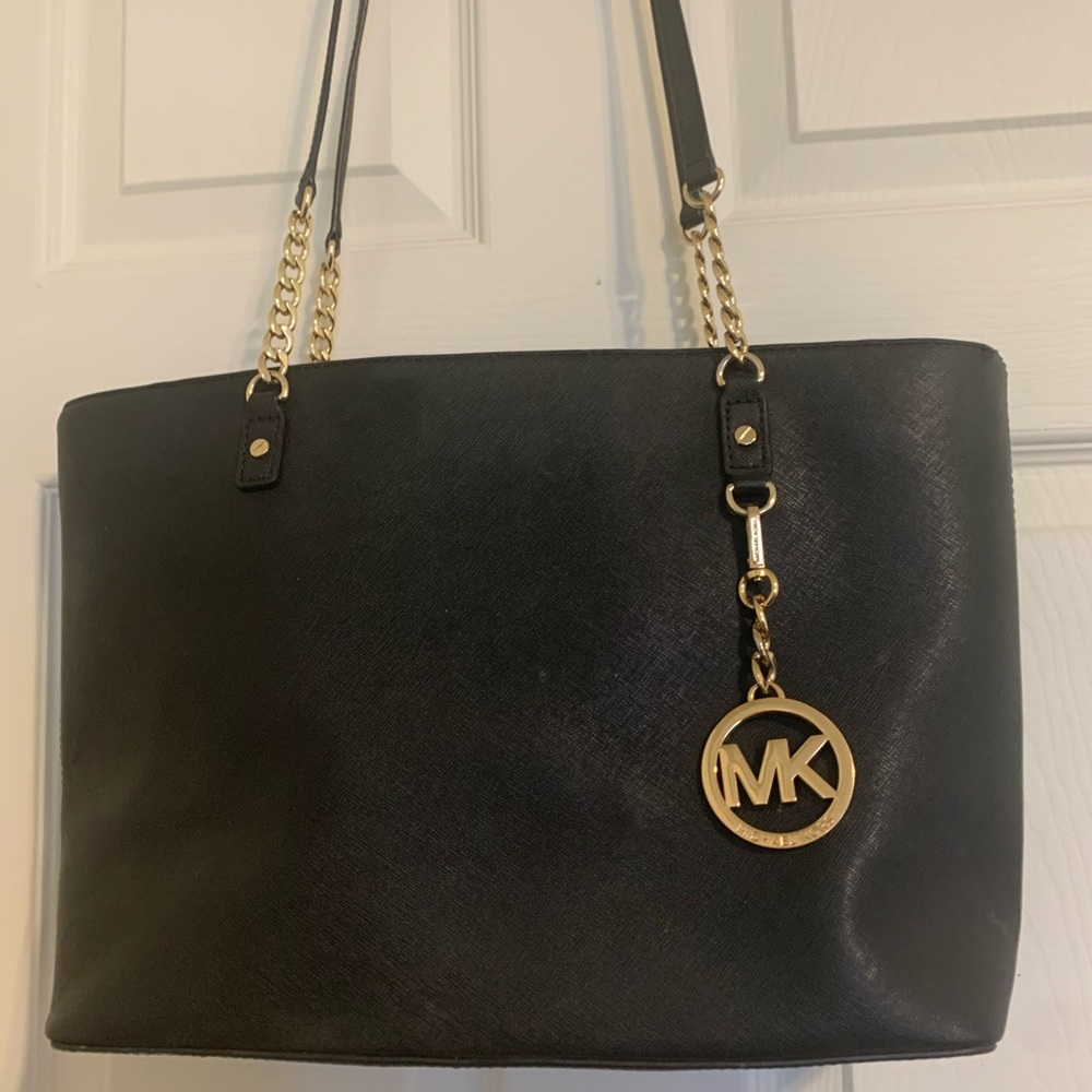 Michael Kors Leather tote